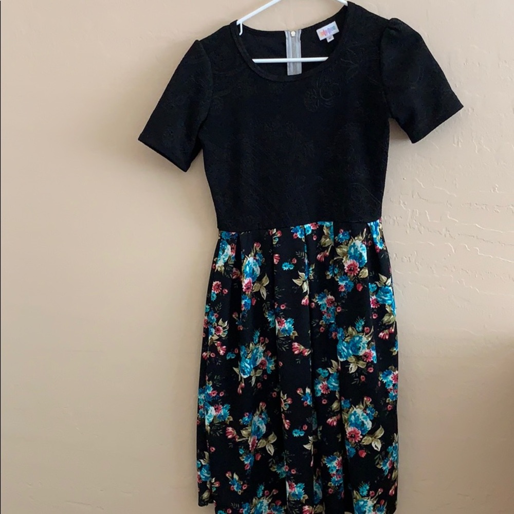 Lularoe dress